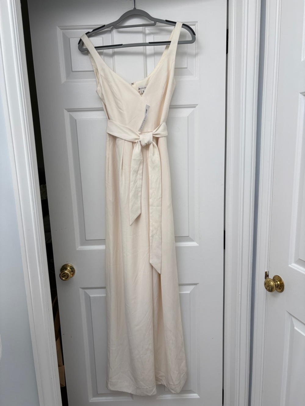 NWT Jill JillStuart offwhite belted jumpsuit sz 4